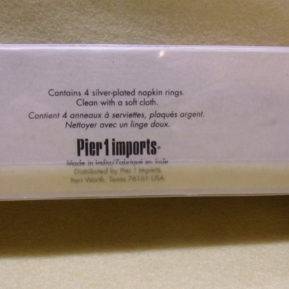 Pier 1 Exclusive Set of 4 Jeweled Napkin Rings SIlver Plated -Dinner Party Decor - Picture 4 of 6